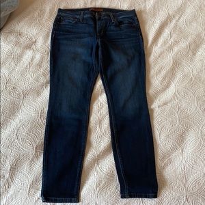 Joe’s THE ICON mid rise skinny ankle jeans